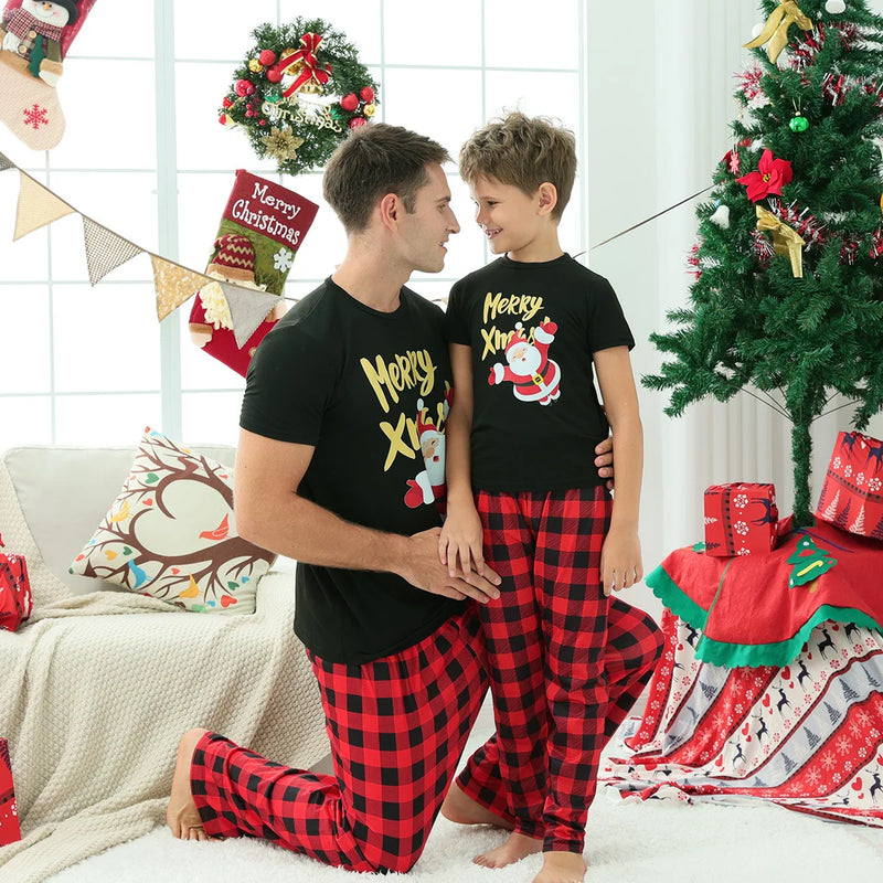 Conjunto de Pijamas 'Merry Christmas'